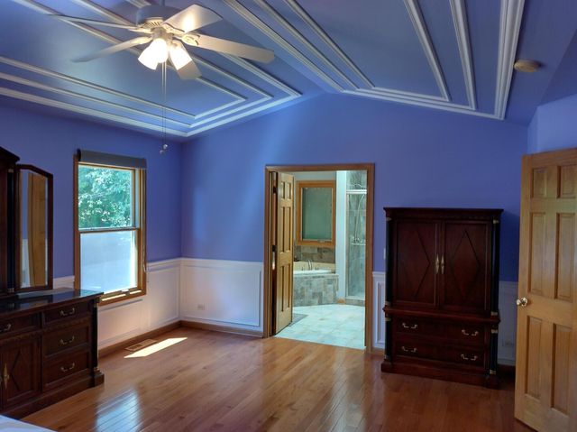 2307 N Country Springs Drive, Johnsburg, IL 60051