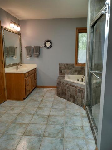 2307 N Country Springs Drive, Johnsburg, IL 60051