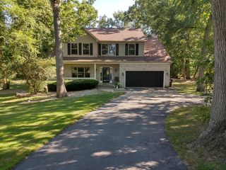 2307 N Country Springs Drive, Johnsburg, IL 60051