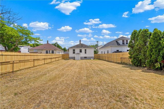 38 McMillen Street, Providence, RI 02904