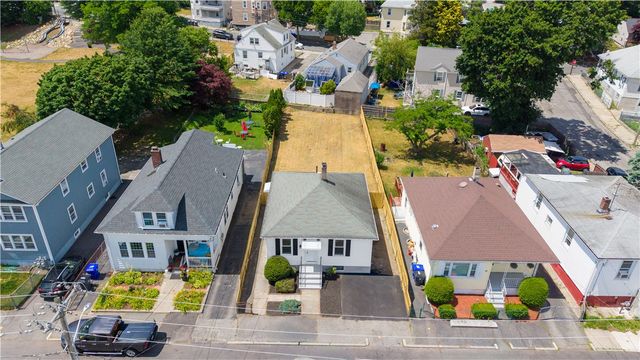 38 McMillen Street, Providence, RI 02904
