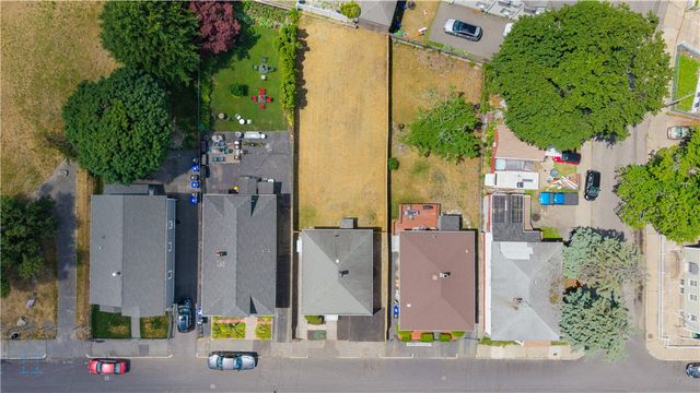 38 McMillen Street, Providence, RI 02904
