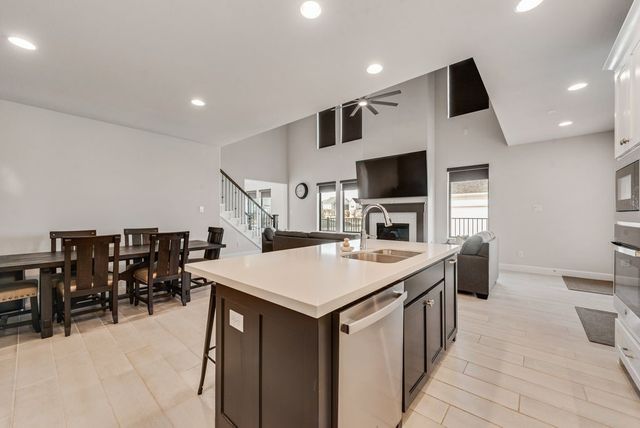 2113 Domingo Drive, Fort Worth, TX 76008