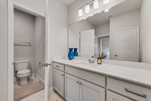 2113 Domingo Drive, Fort Worth, TX 76008