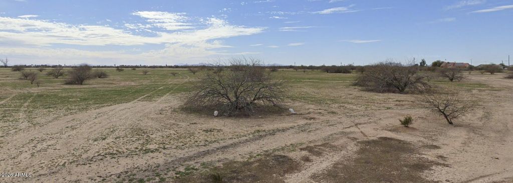 Image 1 of property listing at 3735 N TAMARAX Drive 20, Eloy, AZ 85131