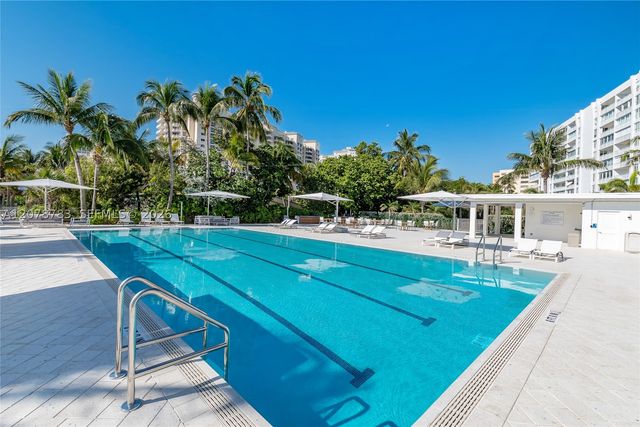 613 Ocean Dr 7C, Key Biscayne, FL 33149