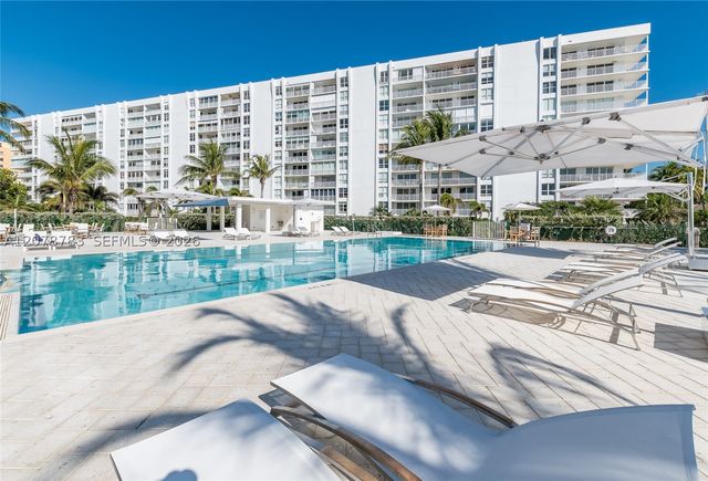 613 Ocean Dr 7C, Key Biscayne, FL 33149