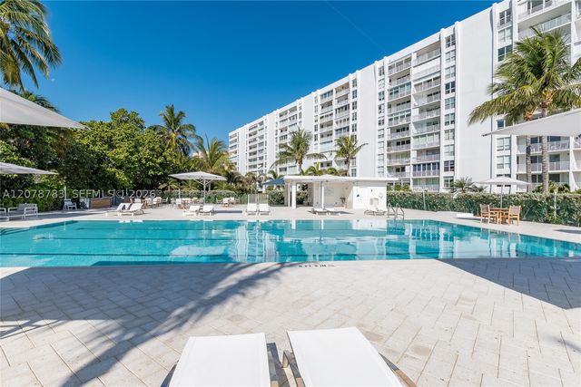 613 Ocean Dr 7C, Key Biscayne, FL 33149