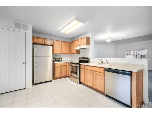 6226 Scottsbluff Dr, Colorado Springs, CO 80923