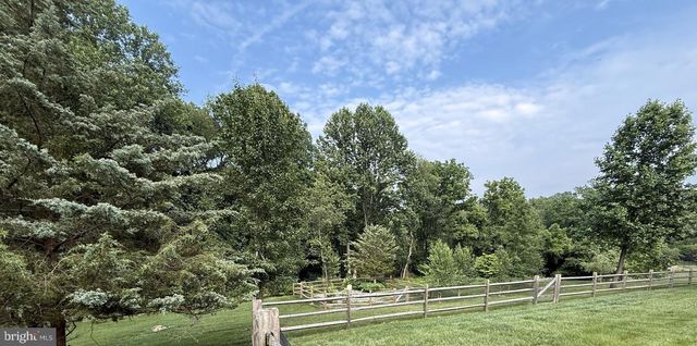 2220 BODINE RD, Malvern, PA 19355