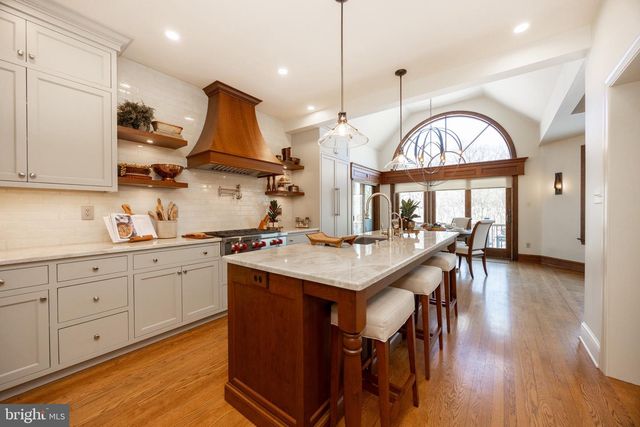 2220 BODINE RD, Malvern, PA 19355