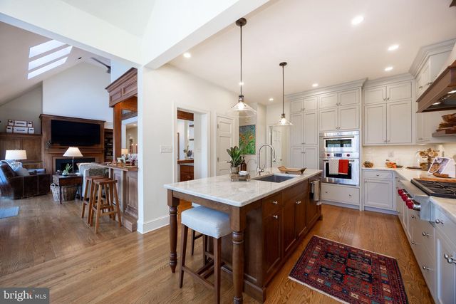 2220 BODINE RD, Malvern, PA 19355