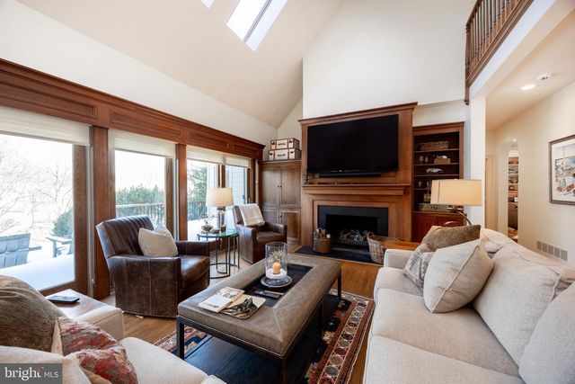 2220 BODINE RD, Malvern, PA 19355