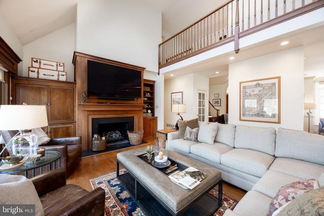 2220 BODINE RD, Malvern, PA 19355