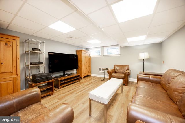 2220 BODINE RD, Malvern, PA 19355