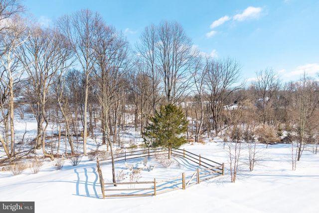 2220 BODINE RD, Malvern, PA 19355