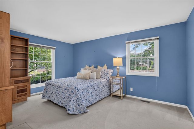 3841 Guest, Jackson, MI 49203