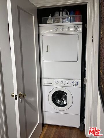 1203 S Rimpau Boulevard, Los Angeles, CA 90019