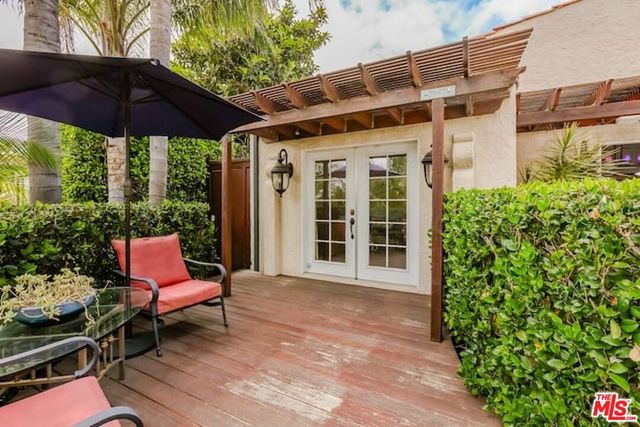 1203 S Rimpau Boulevard, Los Angeles, CA 90019