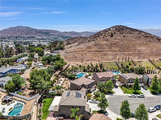 12018 Dewar Drive, Riverside, CA 92505