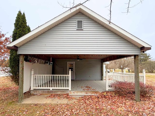 12381 N Saginaw Road, Clio, MI 48420