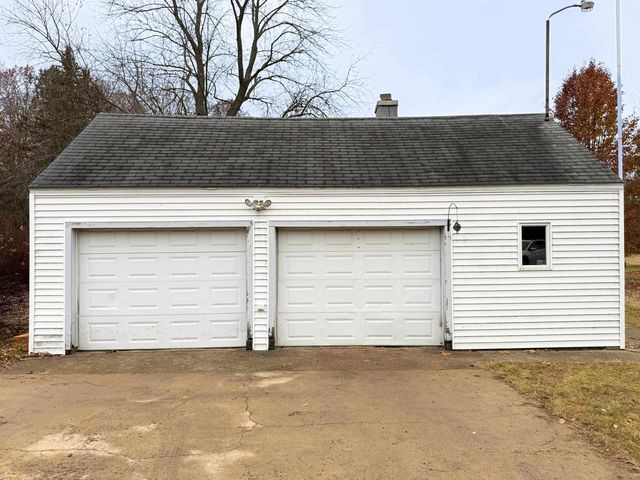 12381 N Saginaw Road, Clio, MI 48420