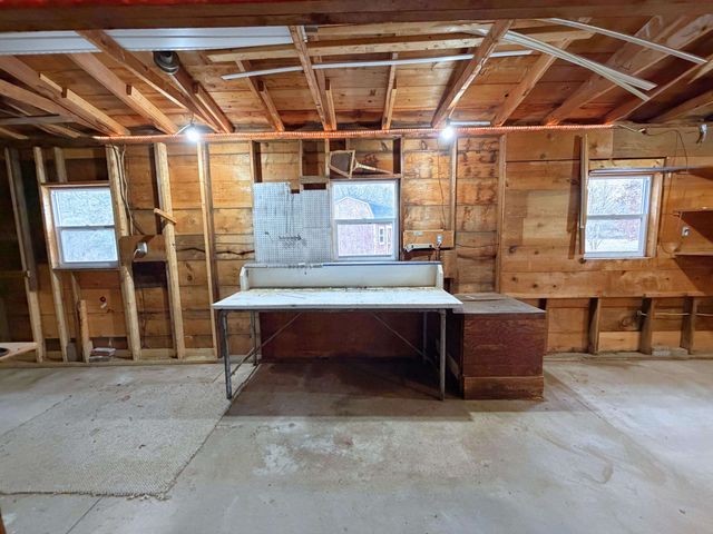 12381 N Saginaw Road, Clio, MI 48420