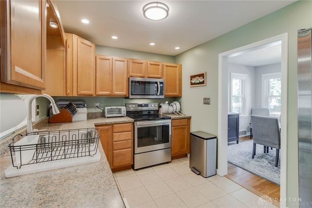 3073 Hillside Avenue, Dayton, OH 45429