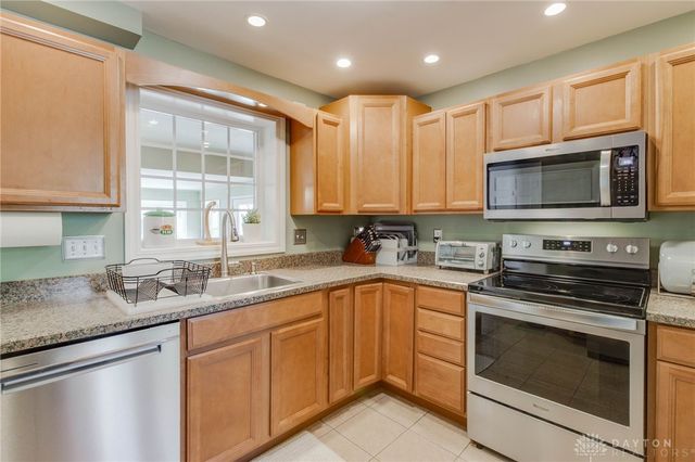 3073 Hillside Avenue, Dayton, OH 45429