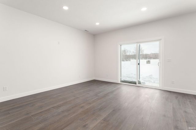 1707 Thornhill Drive, South Bend, IN 46614