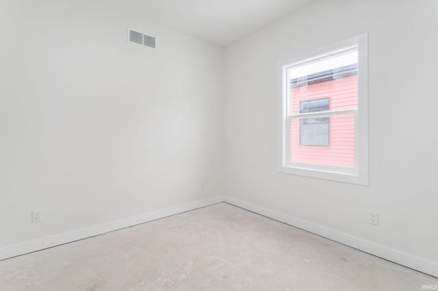 1707 Thornhill Drive, South Bend, IN 46614