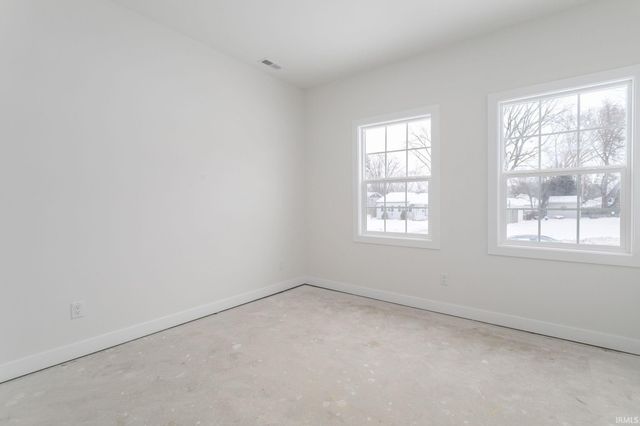 1707 Thornhill Drive, South Bend, IN 46614