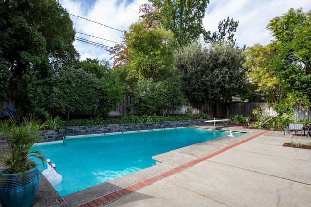 1624 Clay Drive, Los Altos, CA 94024