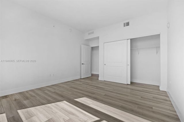 101 Diplomat Pkwy 1610, Hallandale Beach, FL 33009