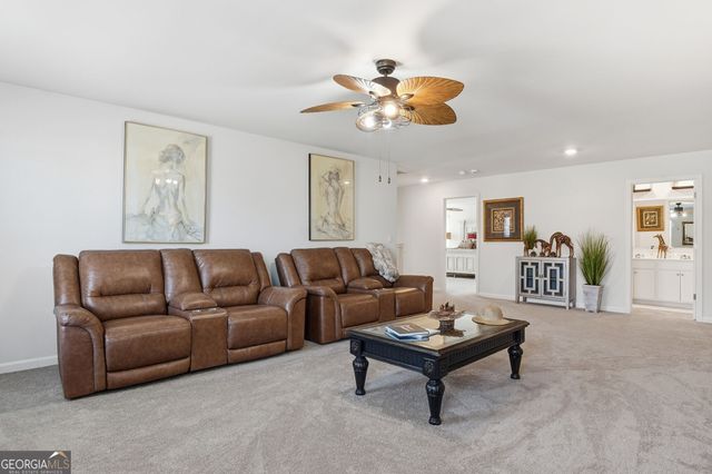 949 Brookfield Drive, Braselton, GA 30517