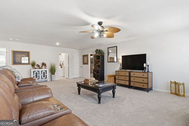 949 Brookfield Drive, Braselton, GA 30517