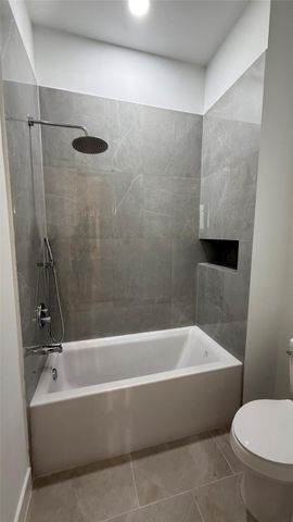 7180 Royal Meadows Street, Port Arthur, TX 77642