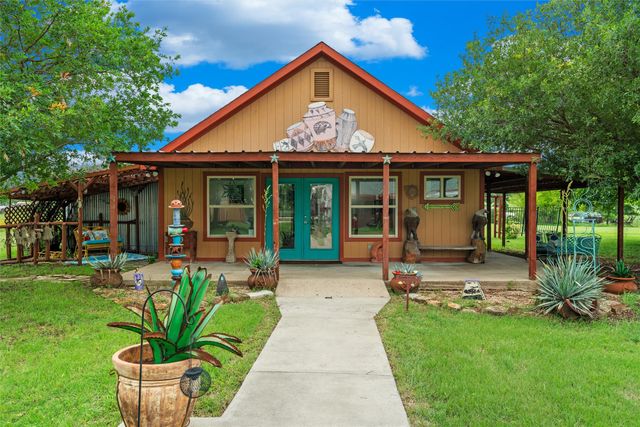 5660 Veal Station Road, Weatherford, TX 76085