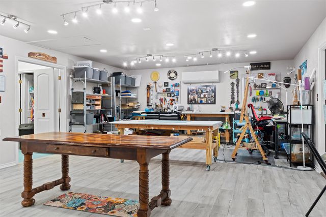 5660 Veal Station Road, Weatherford, TX 76085