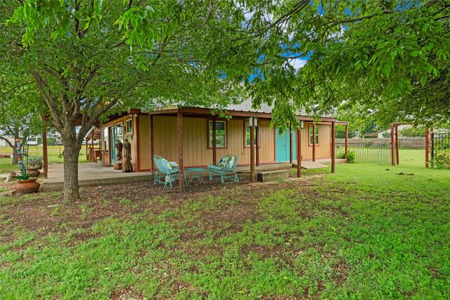 5660 Veal Station Road, Weatherford, TX 76085