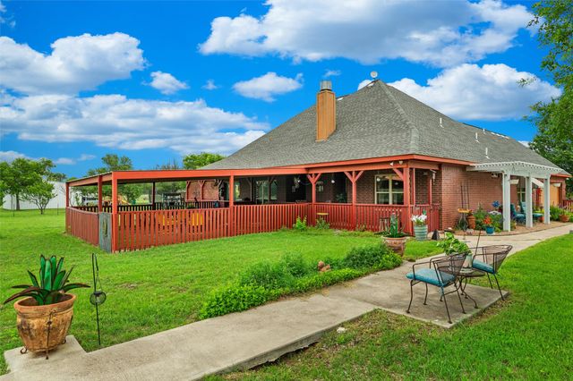 5660 Veal Station Road, Weatherford, TX 76085