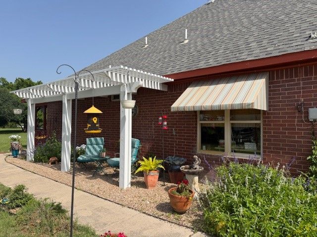 5660 Veal Station Road, Weatherford, TX 76085