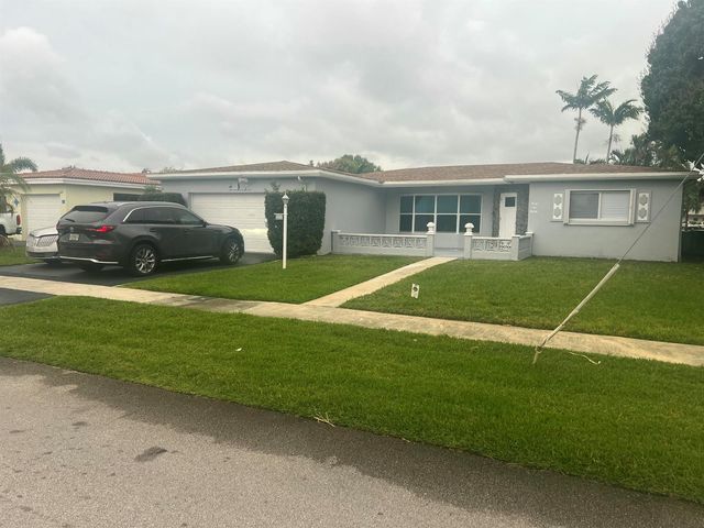 4680 NW 39th Street, Lauderdale Lakes, FL 33319