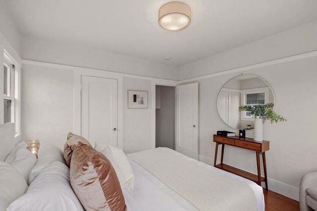 2612 Washington Street, Alameda, CA 94501