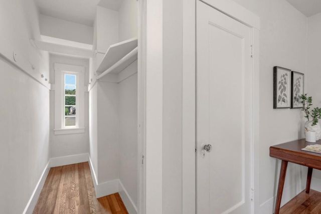 2612 Washington Street, Alameda, CA 94501