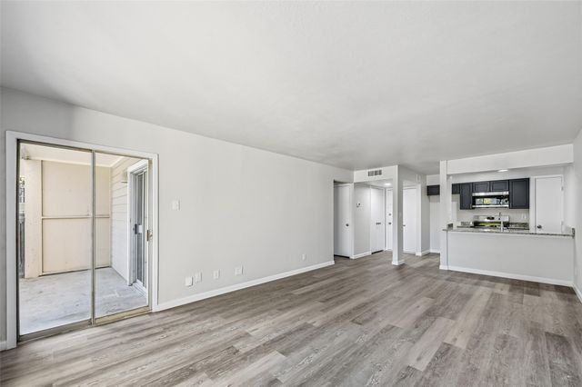 4851 Cedar Springs Road 189, Dallas, TX 75219