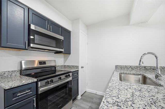 4851 Cedar Springs Road 189, Dallas, TX 75219