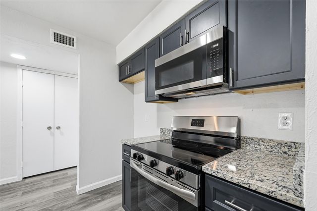 4851 Cedar Springs Road 189, Dallas, TX 75219