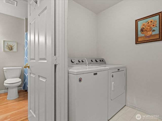 4227 Stonebridge Way, Lynnwood, WA 98037