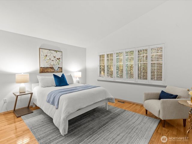 4227 Stonebridge Way, Lynnwood, WA 98037